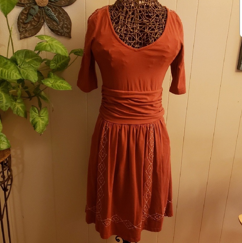 Synergy Organic Dress M